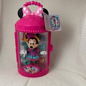NIB  Disney Junior Minnie Mouse Fabulous Fashion Doll with Carrying Case